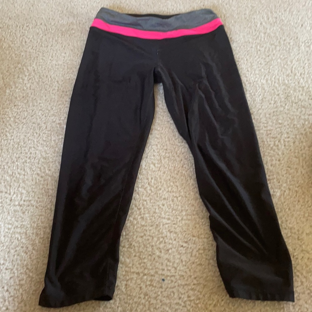 champions reversible capri workout pants